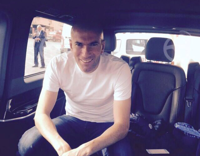 van, minivan airport transfer Mohammed V casablanca cmn Mercedes-Benz V-Class 