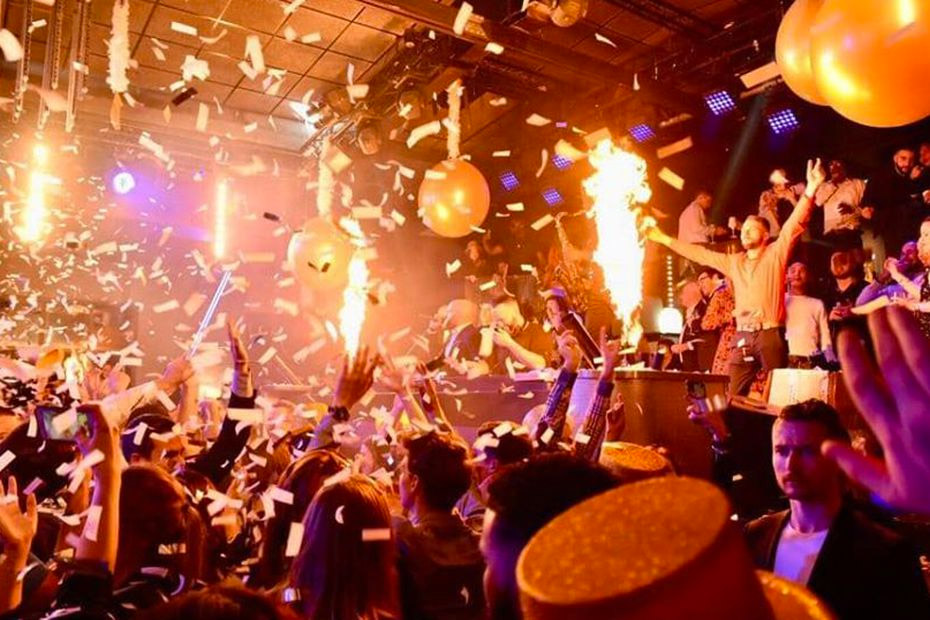 马拉喀什梅纳拉机场接送 马拉喀什夜总会